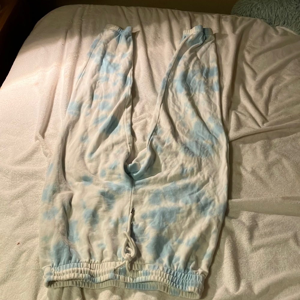 Women’s sweatpants